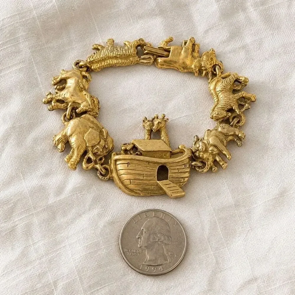 Noah’s Ark Animal Link Bracelet by AJC Gold Tone Vintage